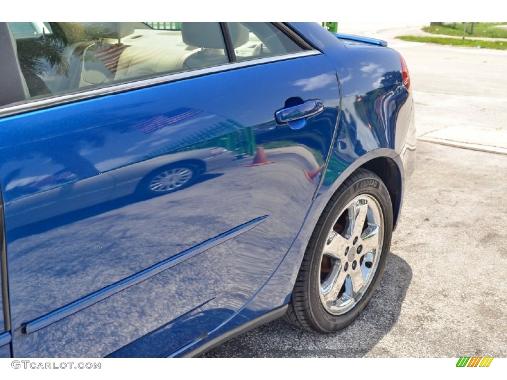 2005 G6 GT Sedan - Electric Blue Metallic / Light Taupe photo #11