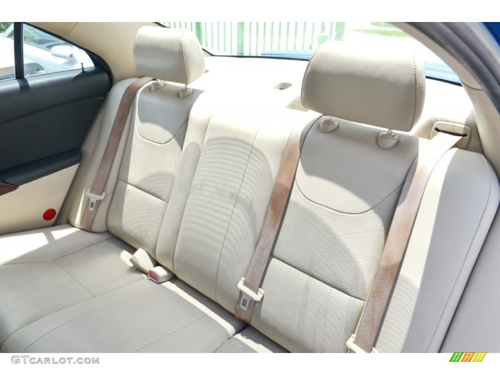 2005 G6 GT Sedan - Electric Blue Metallic / Light Taupe photo #23
