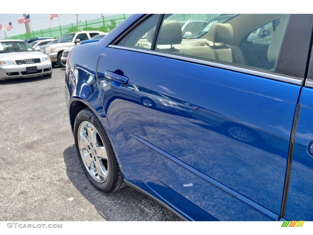 2005 G6 GT Sedan - Electric Blue Metallic / Light Taupe photo #36