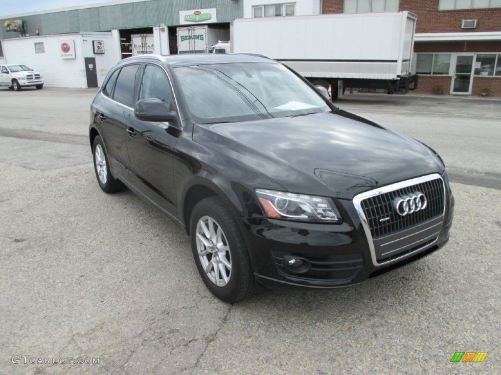 2011 Q5 2.0T quattro - Brilliant Black / Black photo #2