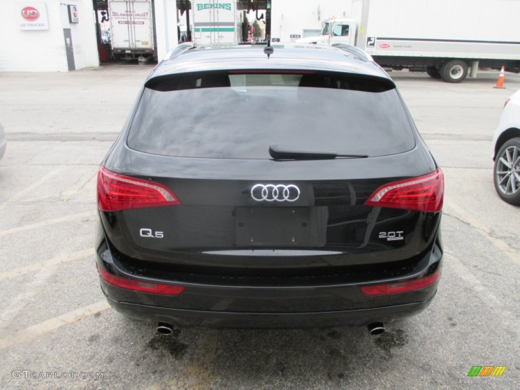 2011 Q5 2.0T quattro - Brilliant Black / Black photo #13