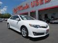 Super White - Camry SE Photo No. 2