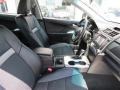 Super White - Camry SE Photo No. 16