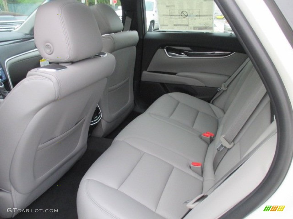 2015 Cadillac XTS Premium Sedan Rear Seat Photo #106167043