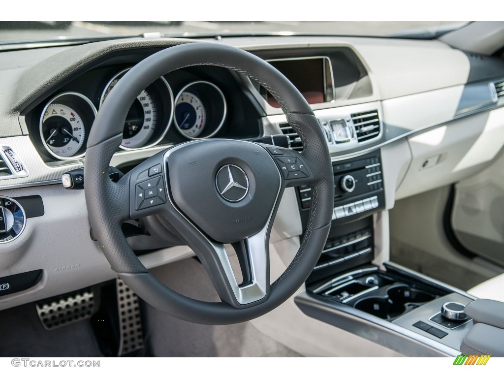 2016 E 350 Sedan - Indigo Blue Metallic / Crystal Grey/Black photo #4