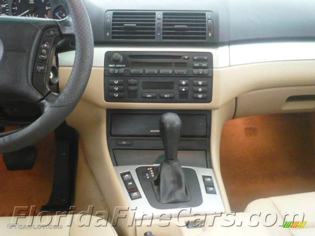 2003 3 Series 325i Sedan - Jet Black / Beige photo #17