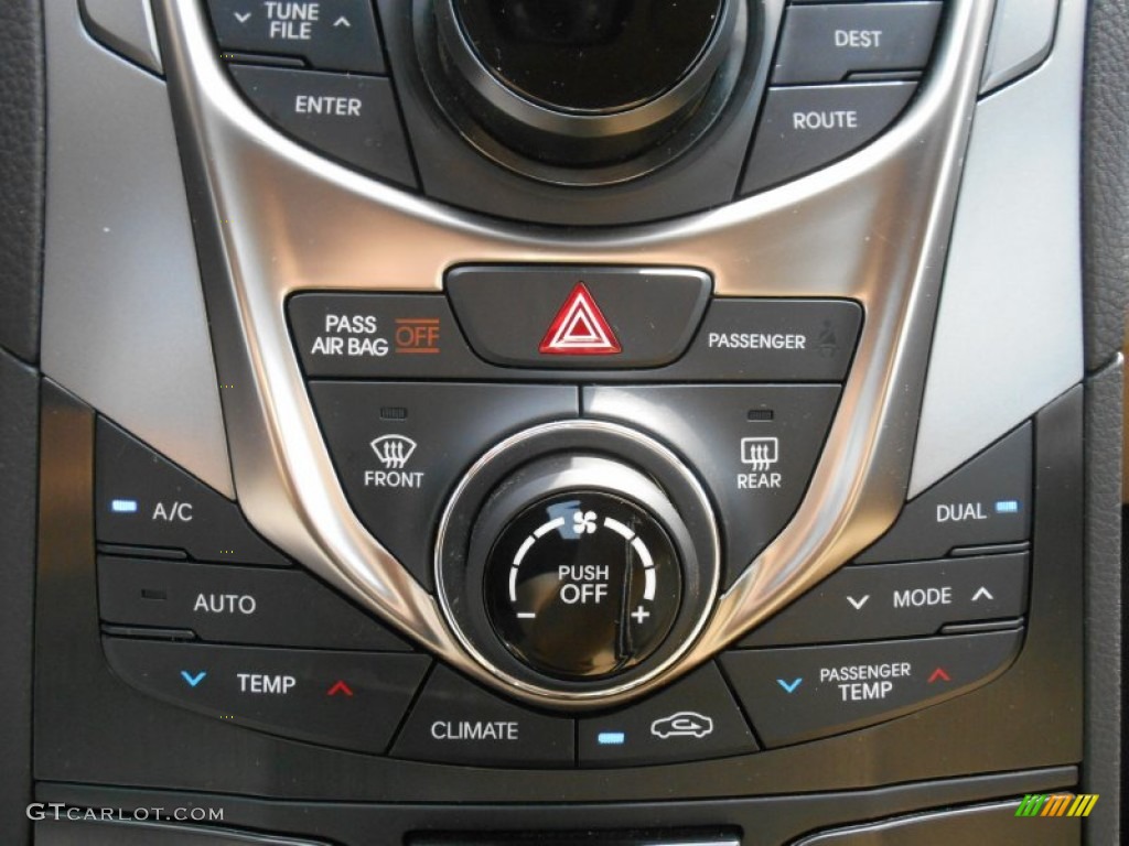 2013 Azera  - Midnight Blue Pearl / Graphite Black photo #21