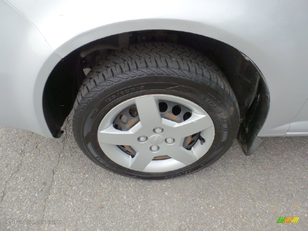 2005 Cobalt Coupe - Ultra Silver Metallic / Gray photo #8