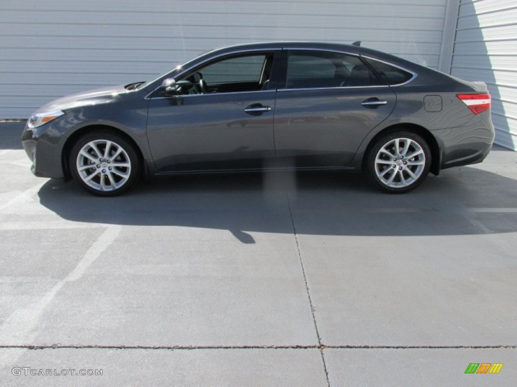 2013 Avalon Limited - Magnetic Gray Metallic / Light Gray photo #3