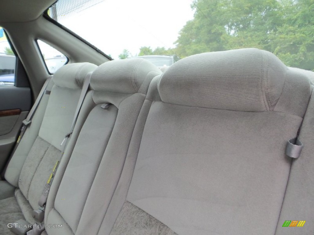 2004 Impala  - White / Medium Gray photo #10