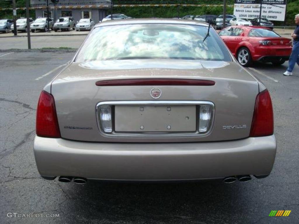 2003 DeVille Sedan - Cashmere / Neutral Shale Beige photo #3