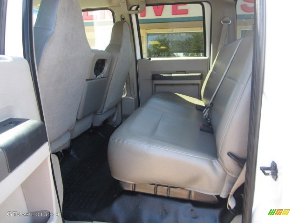 2008 F350 Super Duty XL Crew Cab 4x4 - Oxford White / Camel photo #8