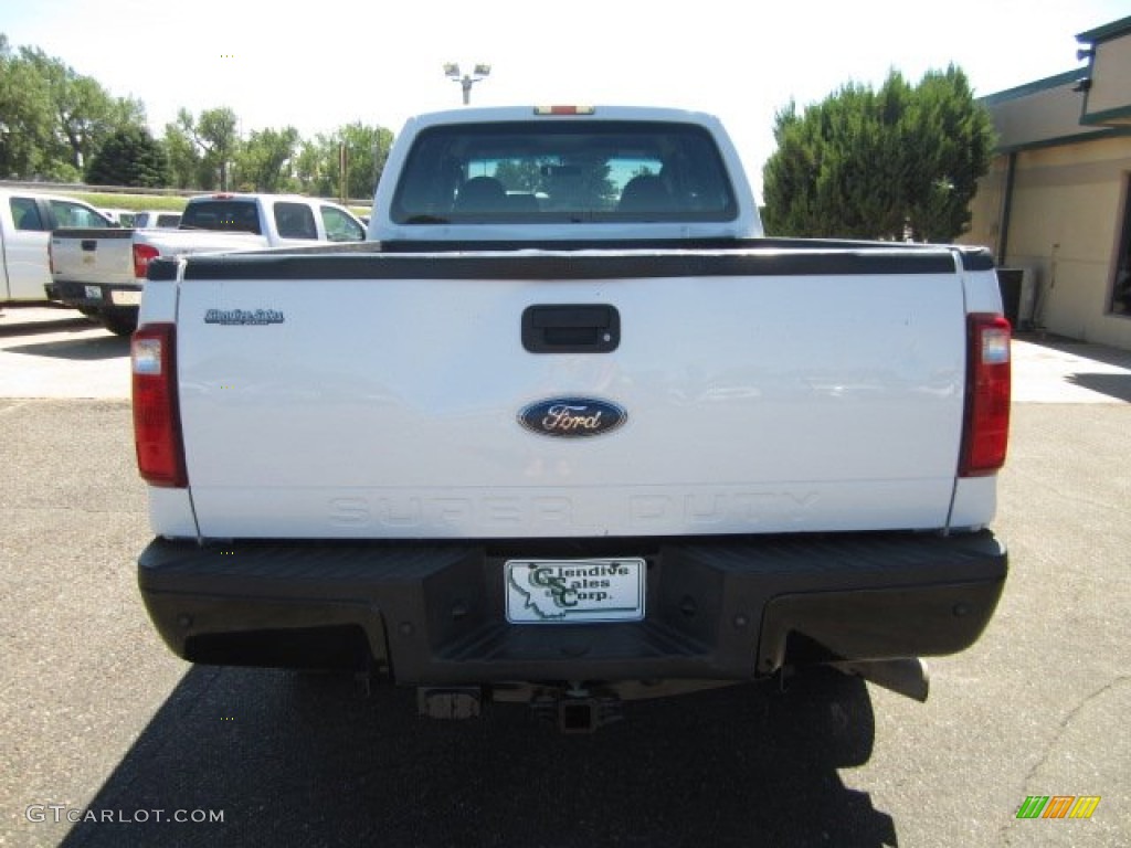 2008 F350 Super Duty XL Crew Cab 4x4 - Oxford White / Camel photo #12