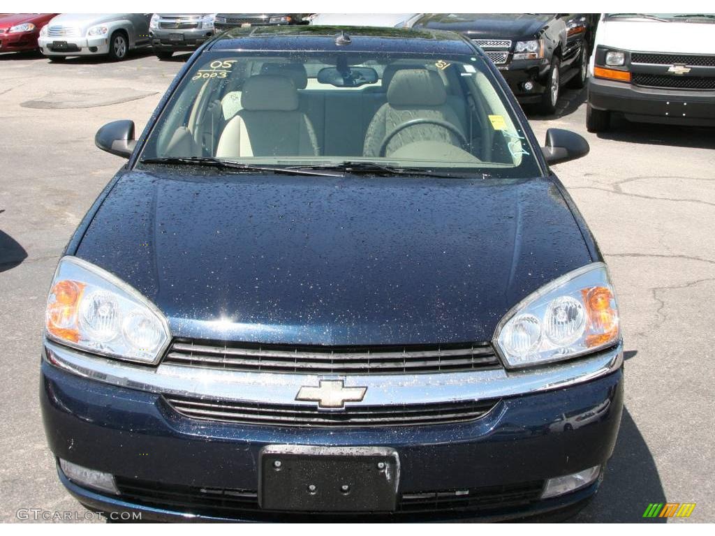 2005 Malibu LT V6 Sedan - Dark Blue Metallic / Neutral Beige photo #2