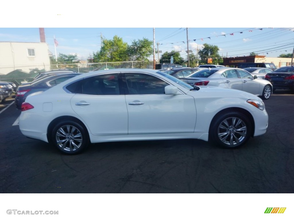 2012 M 37x AWD Sedan - Moonlight White / Wheat photo #16