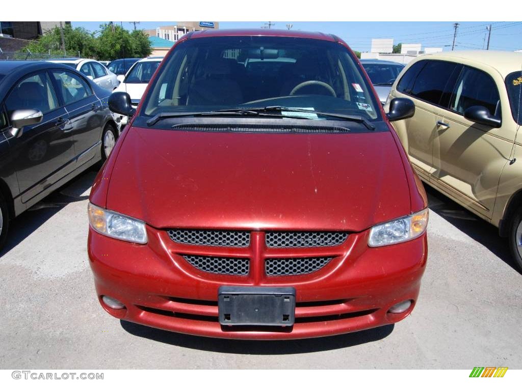 2000 Grand Caravan  - Inferno Red Pearlcoat / Camel photo #2