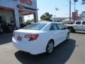 Super White - Camry SE Photo No. 8