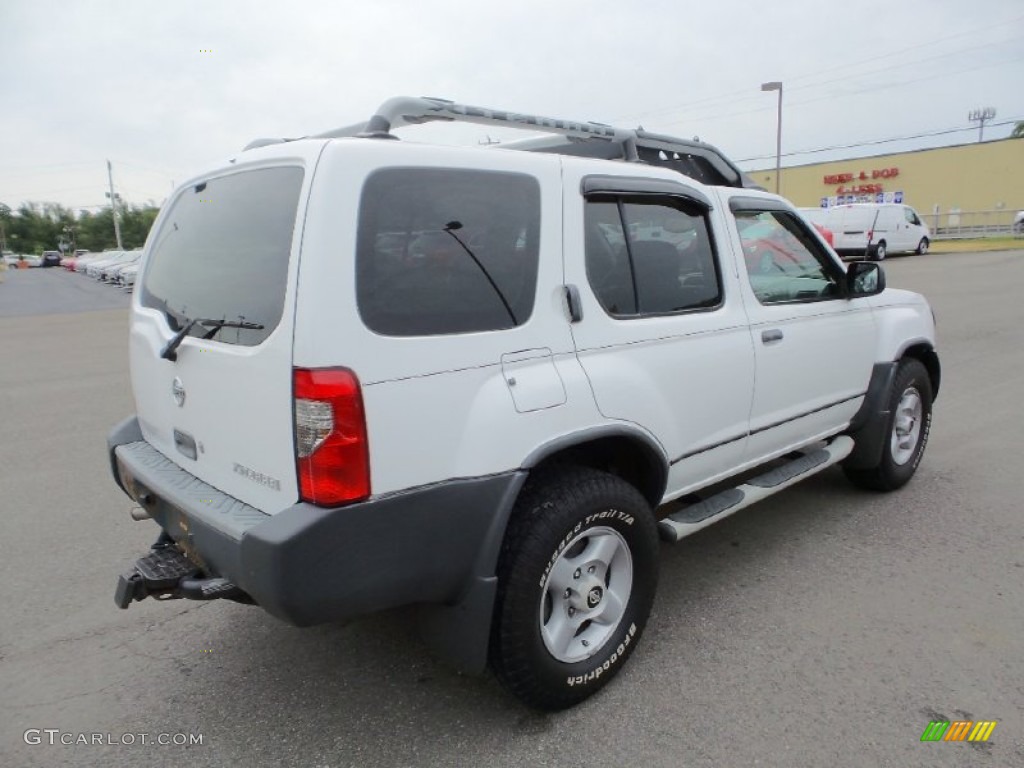 2002 Xterra XE V6 4x4 - Cloud White / Sage photo #5