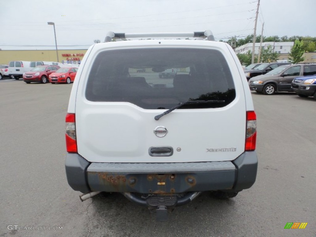 2002 Xterra XE V6 4x4 - Cloud White / Sage photo #6