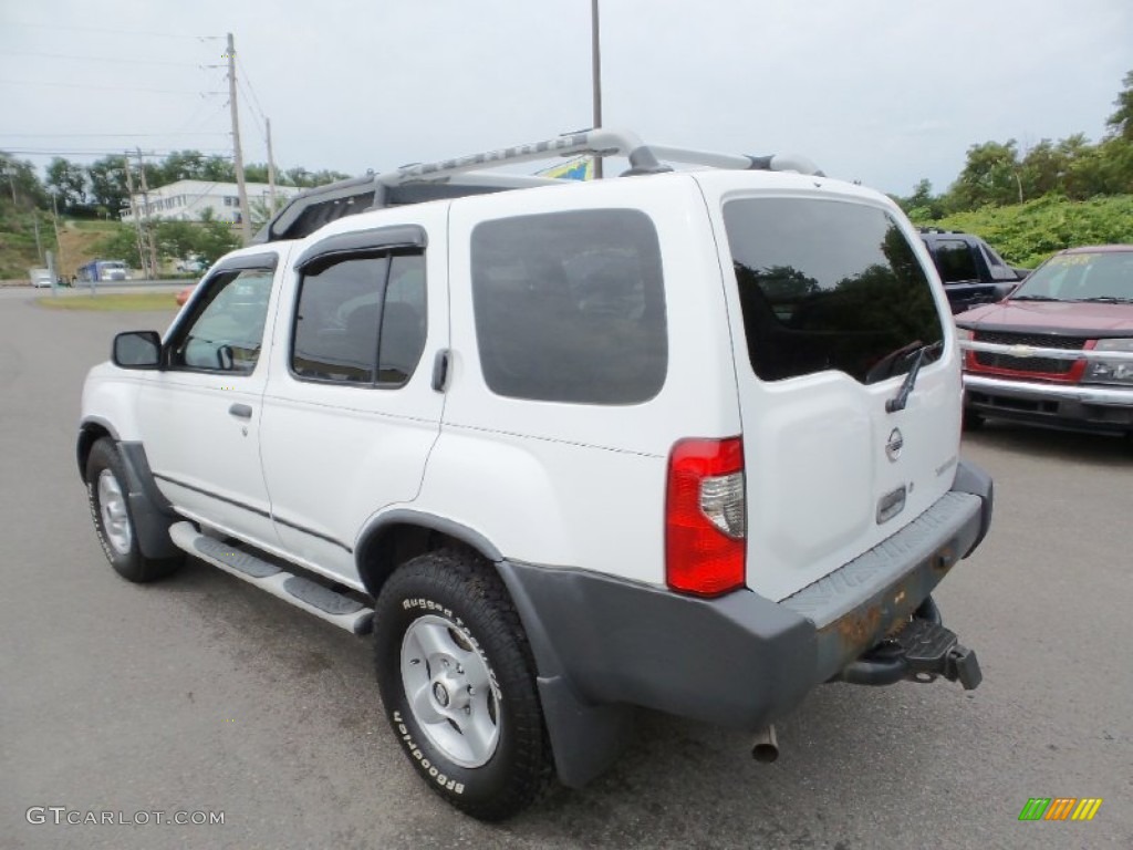 2002 Xterra XE V6 4x4 - Cloud White / Sage photo #7