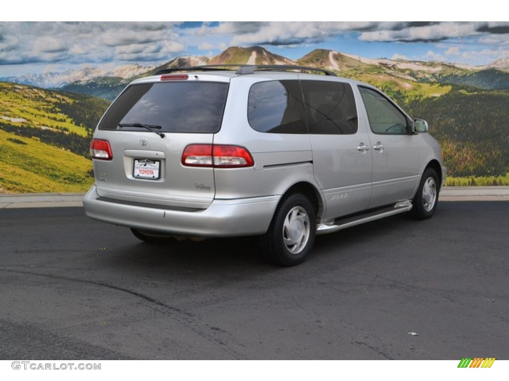 2003 Sienna LE - Vintage Red Pearl / Gray photo #3