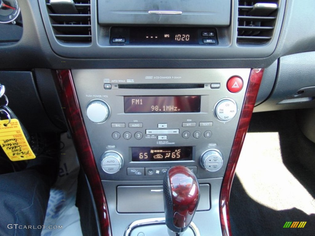 2007 Subaru Outback 2.5i Limited Wagon Controls Photo #106222069