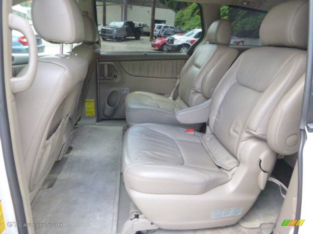 2005 Toyota Sienna XLE AWD Rear Seat Photos