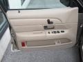 2004 Arizona Beige Metallic Ford Crown Victoria LX  photo #30