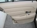 2004 Arizona Beige Metallic Ford Crown Victoria LX  photo #31
