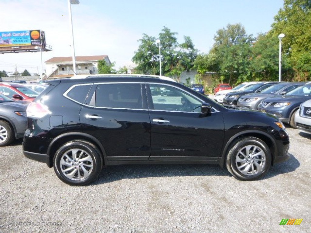 2015 Rogue SL AWD - Super Black / Charcoal photo #5