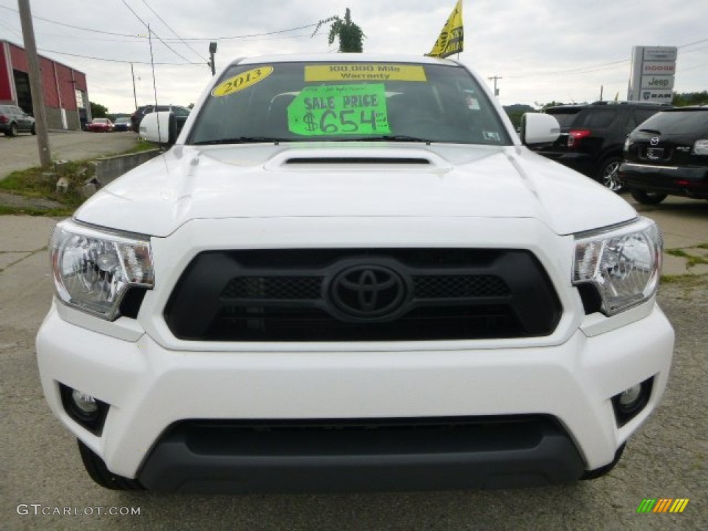 2013 Tacoma V6 SR5 Double Cab 4x4 - Super White / Graphite photo #13