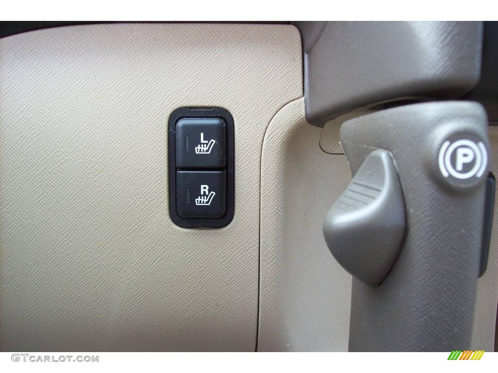 2006 CR-V SE 4WD - Sahara Sand Metallic / Black photo #17