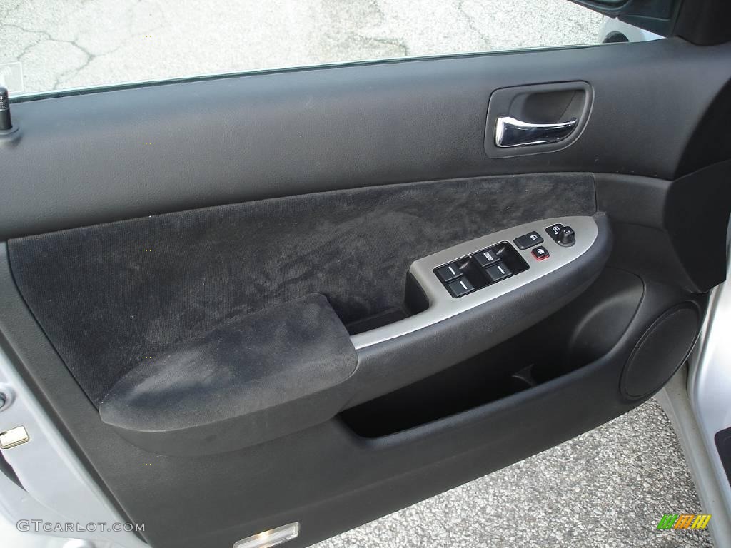 2003 Accord EX Sedan - Satin Silver Metallic / Black photo #11