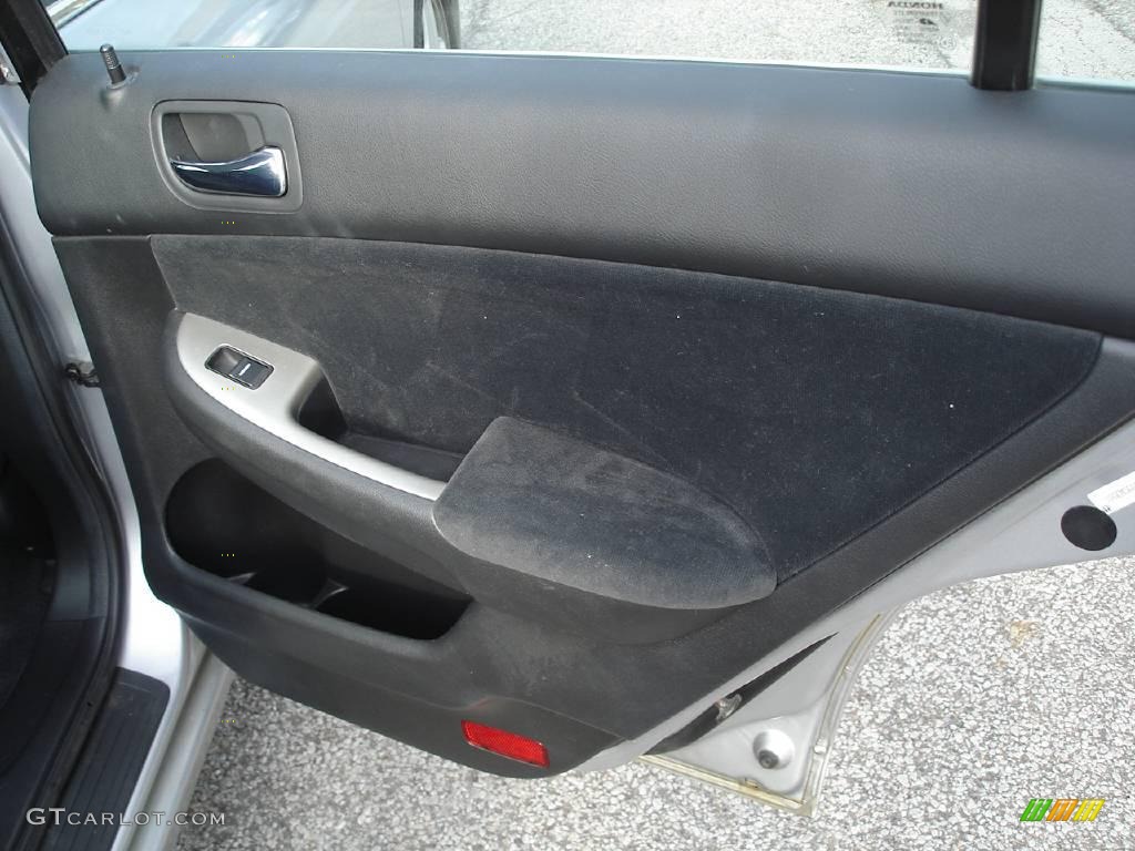2003 Accord EX Sedan - Satin Silver Metallic / Black photo #26