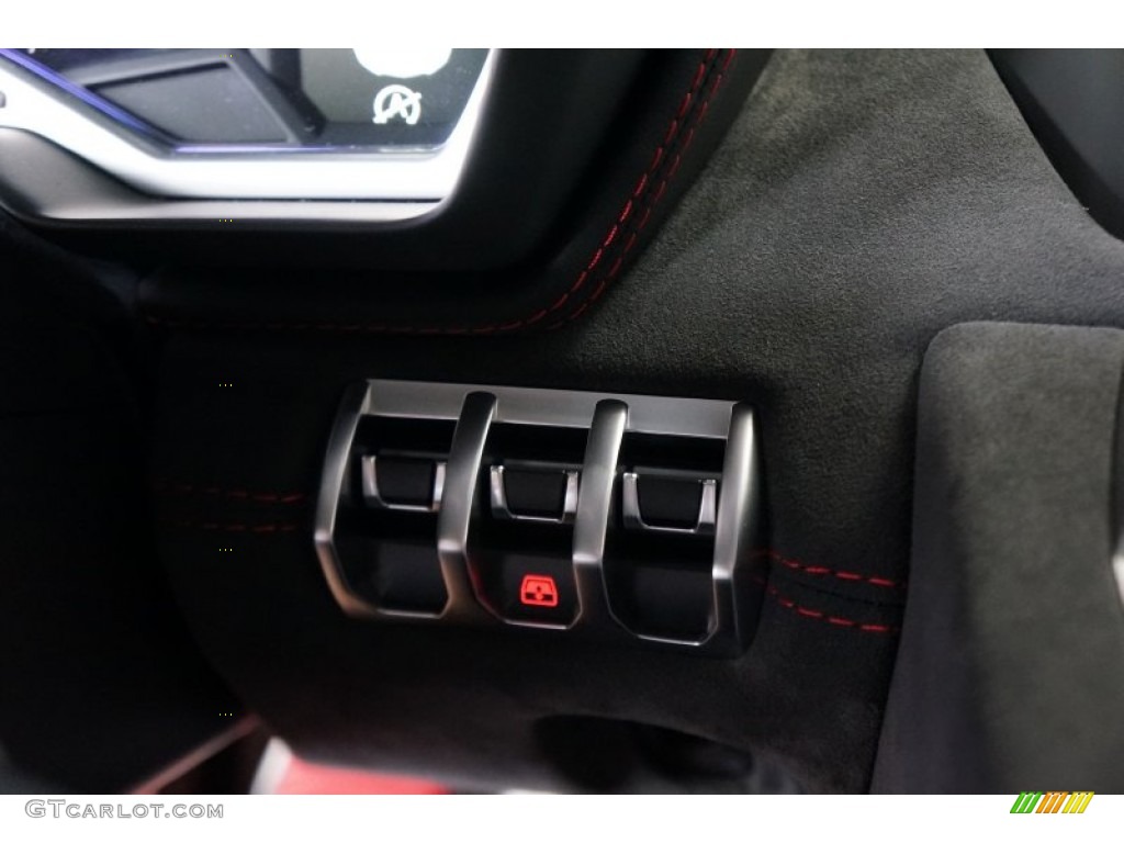2015 Lamborghini Aventador LP700-4 Pirelli Edition Controls Photo #106252611