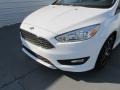 2015 Oxford White Ford Focus SE Hatchback  photo #10