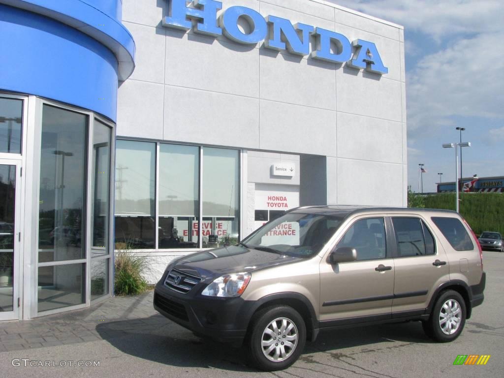 2005 CR-V EX 4WD - Sahara Sand Metallic / Ivory photo #1