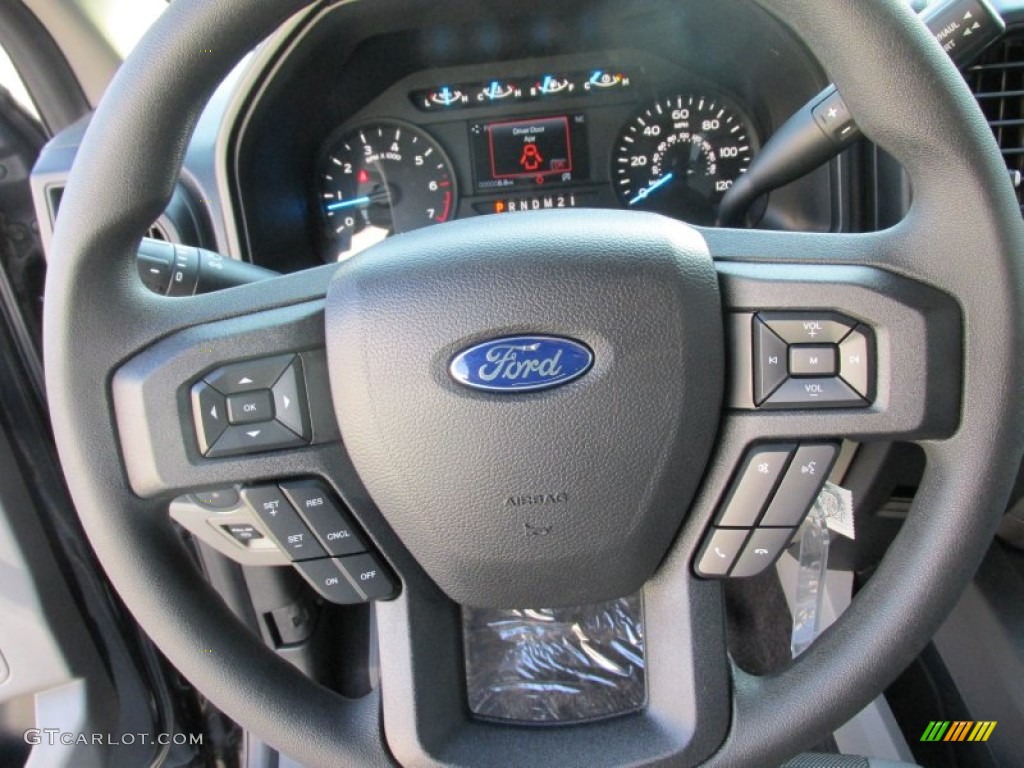 2015 F150 XL SuperCab - Tuxedo Black Metallic / Medium Earth Gray photo #29