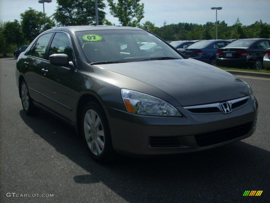 2007 Accord LX V6 Sedan - Carbon Bronze Pearl / Ivory photo #1