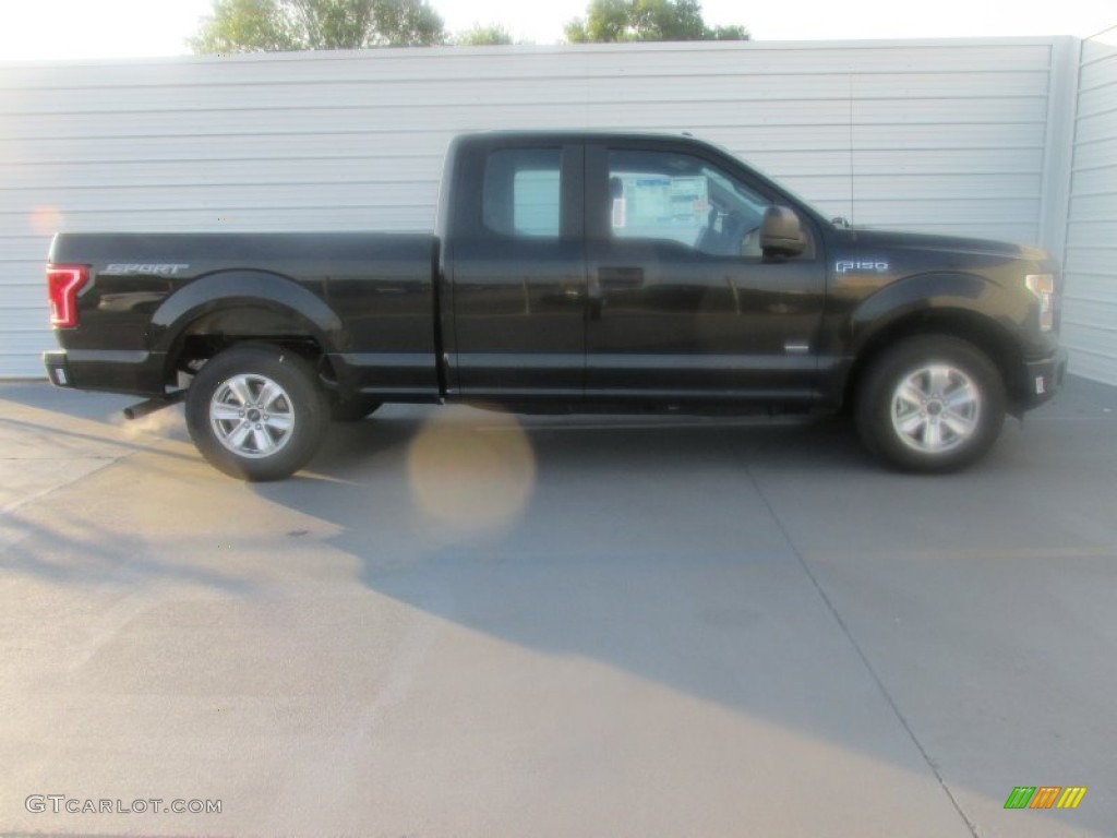 2015 F150 XL SuperCab - Tuxedo Black Metallic / Medium Earth Gray photo #3