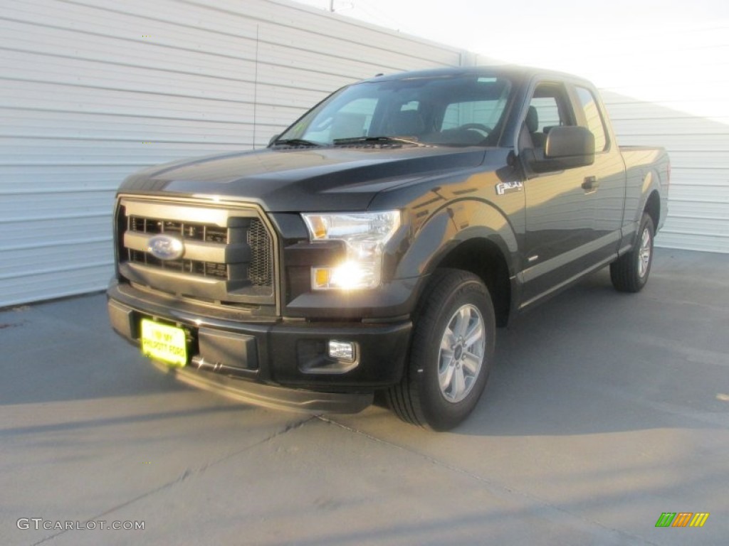 2015 F150 XL SuperCab - Tuxedo Black Metallic / Medium Earth Gray photo #7