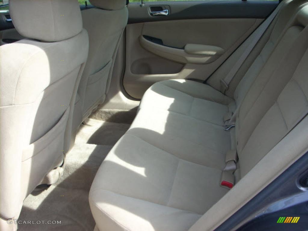 2007 Accord LX V6 Sedan - Carbon Bronze Pearl / Ivory photo #12