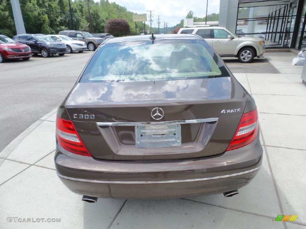 2013 C 300 4Matic Luxury - Dolomite Brown Metallic / Almond Beige photo #4