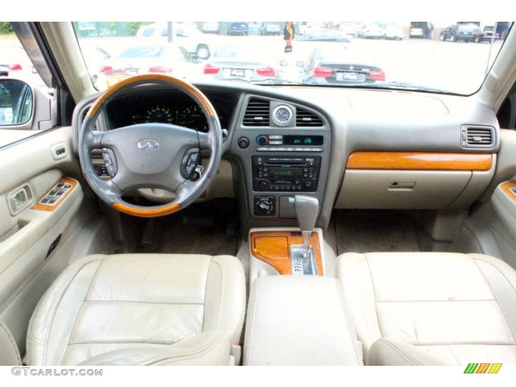 2002 Infiniti QX4 4x4 Dashboard Photos