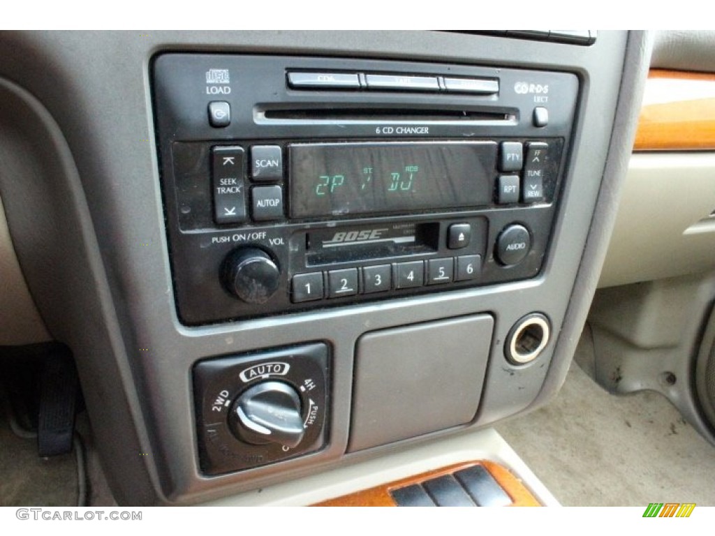 2002 QX4 4x4 - Golden Sand Metallic / Stone Beige photo #19