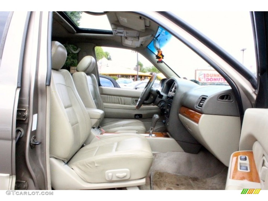 2002 QX4 4x4 - Golden Sand Metallic / Stone Beige photo #28