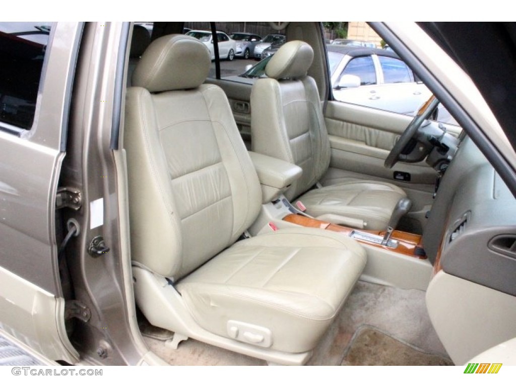 2002 QX4 4x4 - Golden Sand Metallic / Stone Beige photo #30