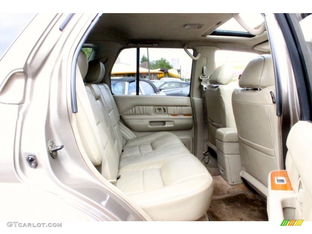 2002 QX4 4x4 - Golden Sand Metallic / Stone Beige photo #31