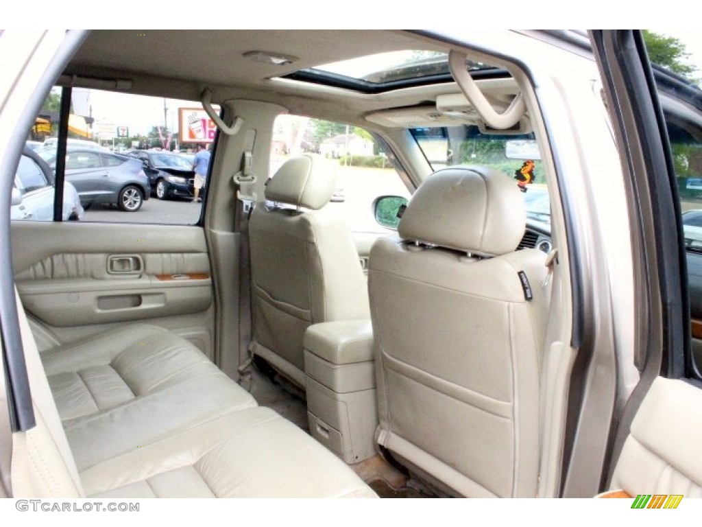 2002 QX4 4x4 - Golden Sand Metallic / Stone Beige photo #32