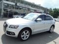 Ice Silver Metallic 2012 Audi Q5 3.2 FSI quattro